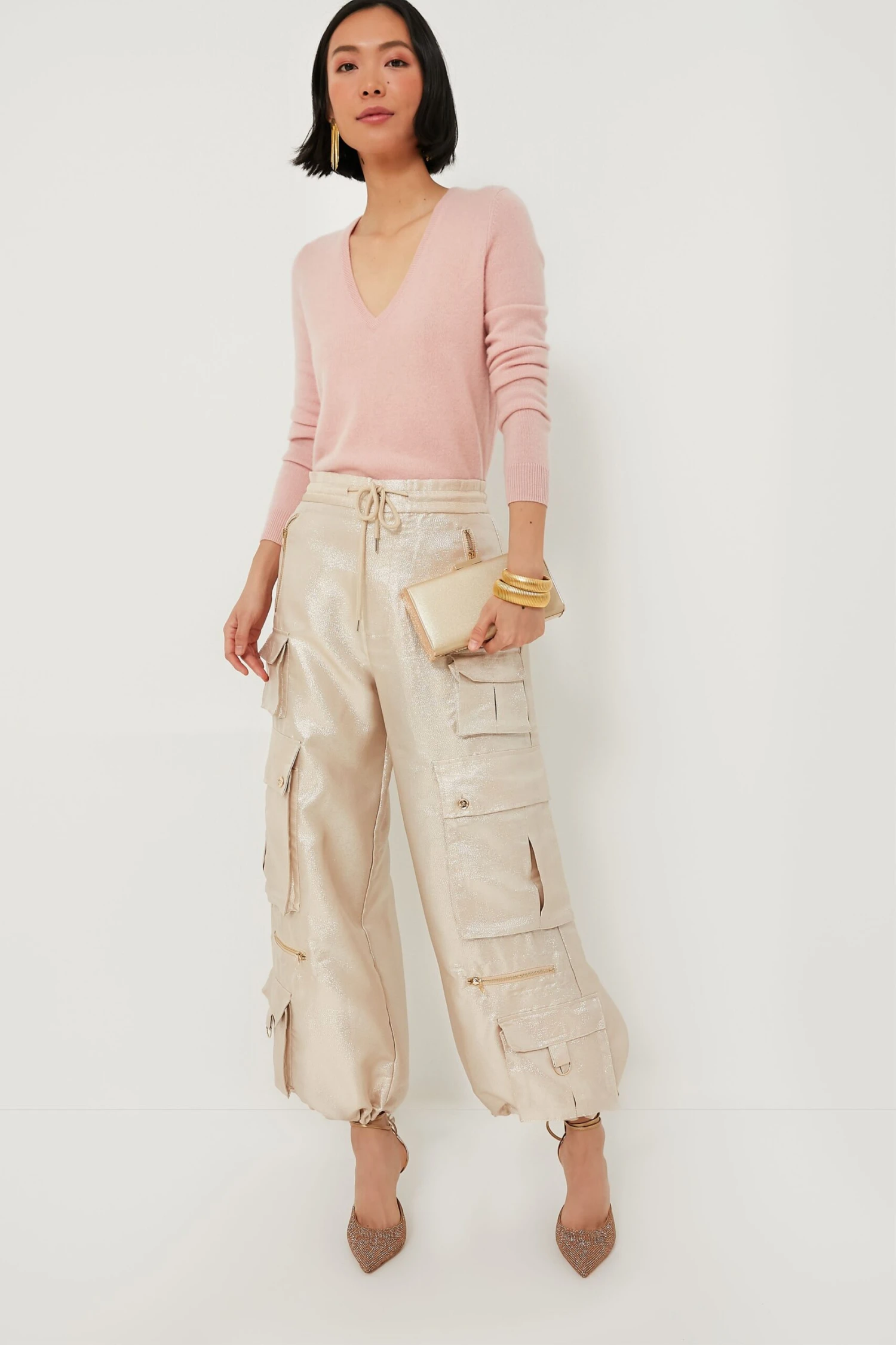 Soft Pink Cashmere V-Neck Sweater 2 Soft Pink Cashmere V-Neck Sweater - Image 2