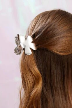 Silver Lily Claw Clip 5 Silver Lily Claw Clip -Loeffler Randall Store 3PrUA6W1k0HxqRO8tk4OtuBsM01I69no 1
