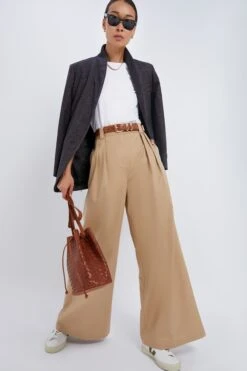 Veja Extra White Kaki Campo Sneakers -Loeffler Randall Store 46oq2KIgIl0Et7EoyvV2wfbcBgy0pU9W 1