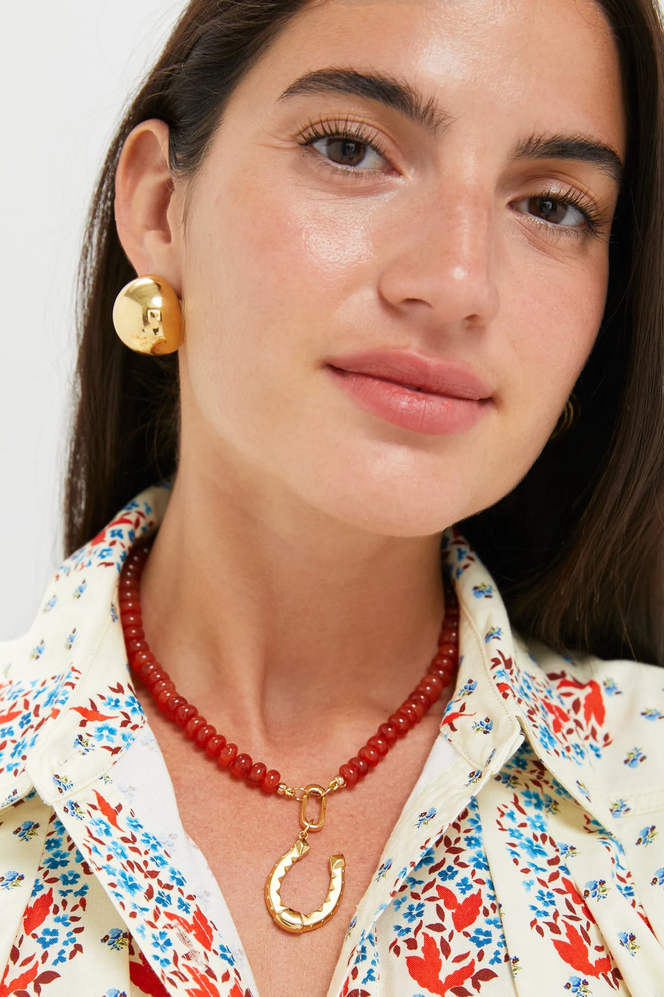 HART Exclusive Red Carnelian Gemstone Necklace With Horseshoe Charm 2 HART Exclusive Red Carnelian Gemstone Necklace With Horseshoe Charm - Image 2