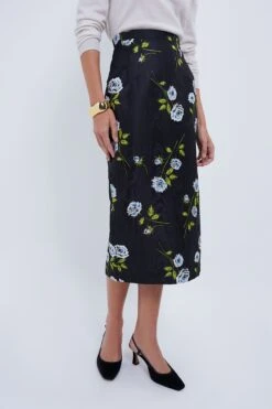 Roses Stem On Black Lorelei Moire Skirt