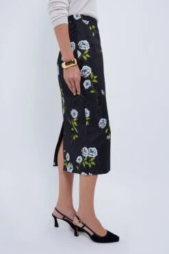 Roses Stem On Black Lorelei Moire Skirt -Loeffler Randall Store IDGeOLBF6kKIjoLi7dKrEwcoAJgJqtOi 1