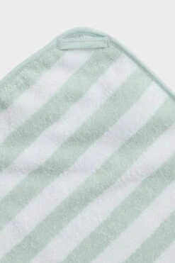 SunnyLife Pastel Green Stripe Baby Critter Towel Wrap -Loeffler Randall Store KWxOhpq2q3PnMmCum3kTM6ZrseBdoWqe 1