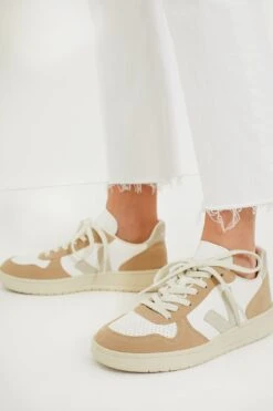 Veja Extra White Natural Sahara V-10 Sneakers -Loeffler Randall Store LscHlfGMnJYPS3rErIpGVW4FX3cIK6vO 1