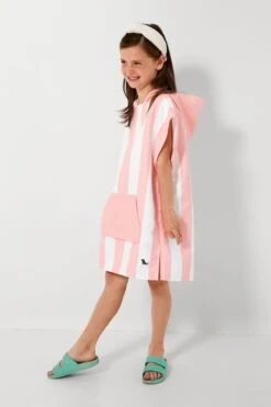 Malibu Pink Kids Poncho -Loeffler Randall Store MI5eESAdoBYAzCqBqanEE18jGBeJTFhR 1