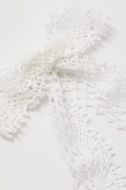 Jennifer Behr X Julia Berolzheimer Ivory Marbella Bow Barrette -Loeffler Randall Store Nh9Eg6Wa9k29Is46Dz2ml65ZkXzy9vXV 1