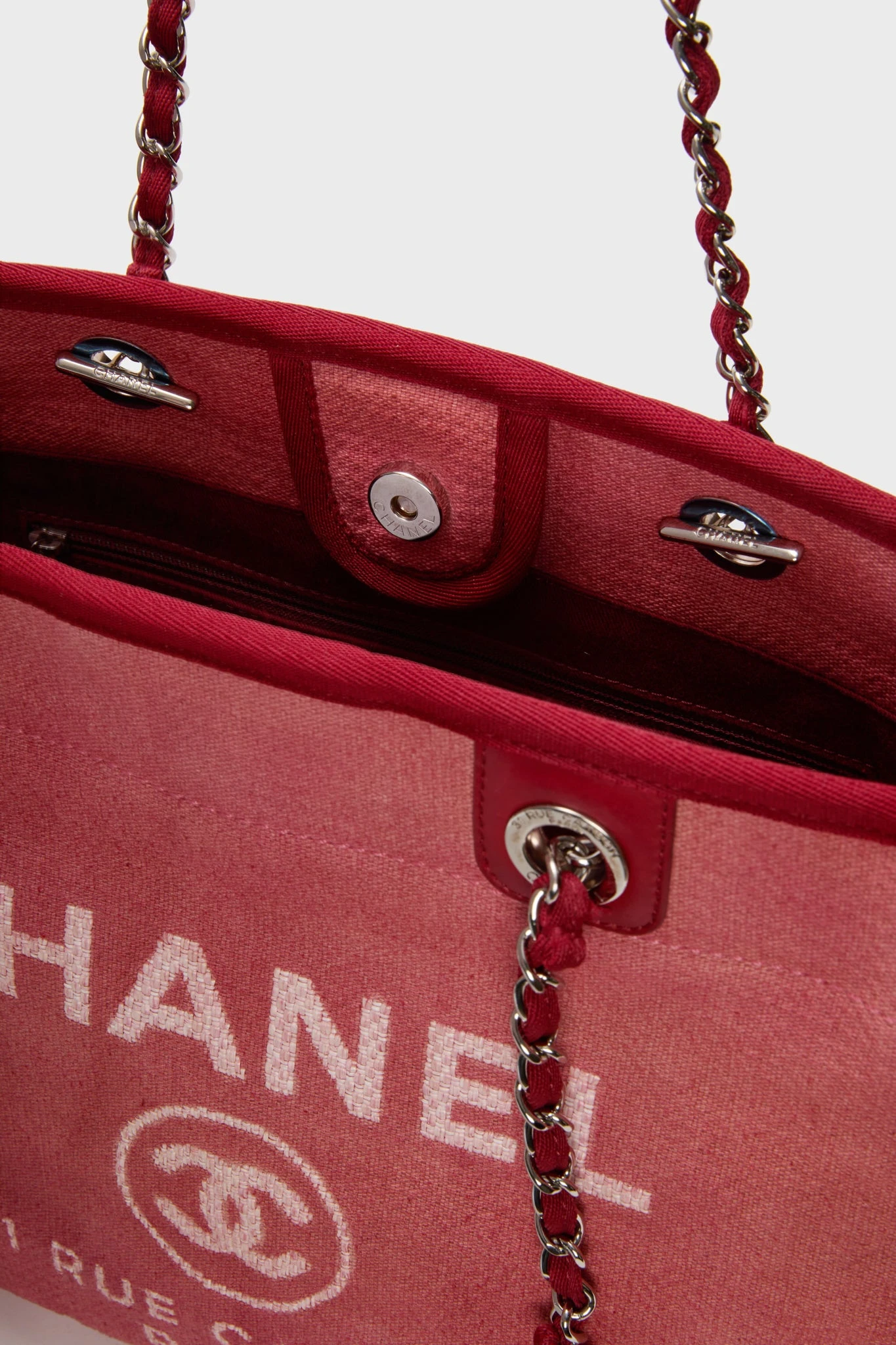 CHANEL Deauville MM Tote Bag 7 CHANEL Deauville MM Tote Bag - Image 7