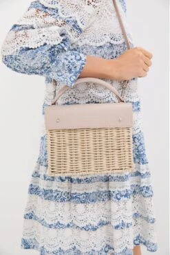 Cream And Natural Kuai Bag -Loeffler Randall Store TyrlDZXT1fnTRb9mIu6eBbm3Y3OZQLwU 1