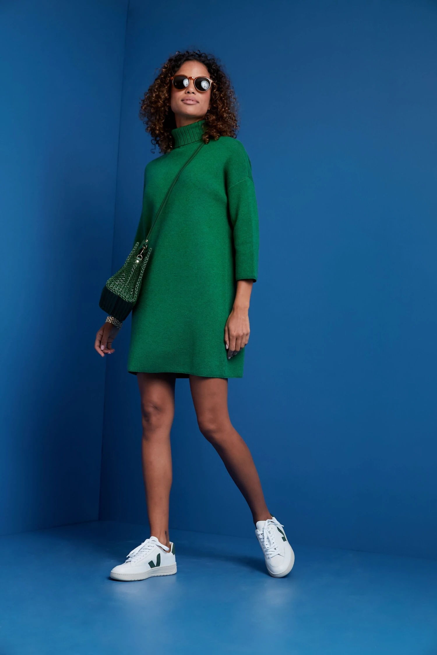 Veja Extra White Cyprus V-12 Sneakers 3 Veja Extra White Cyprus V-12 Sneakers - Image 3