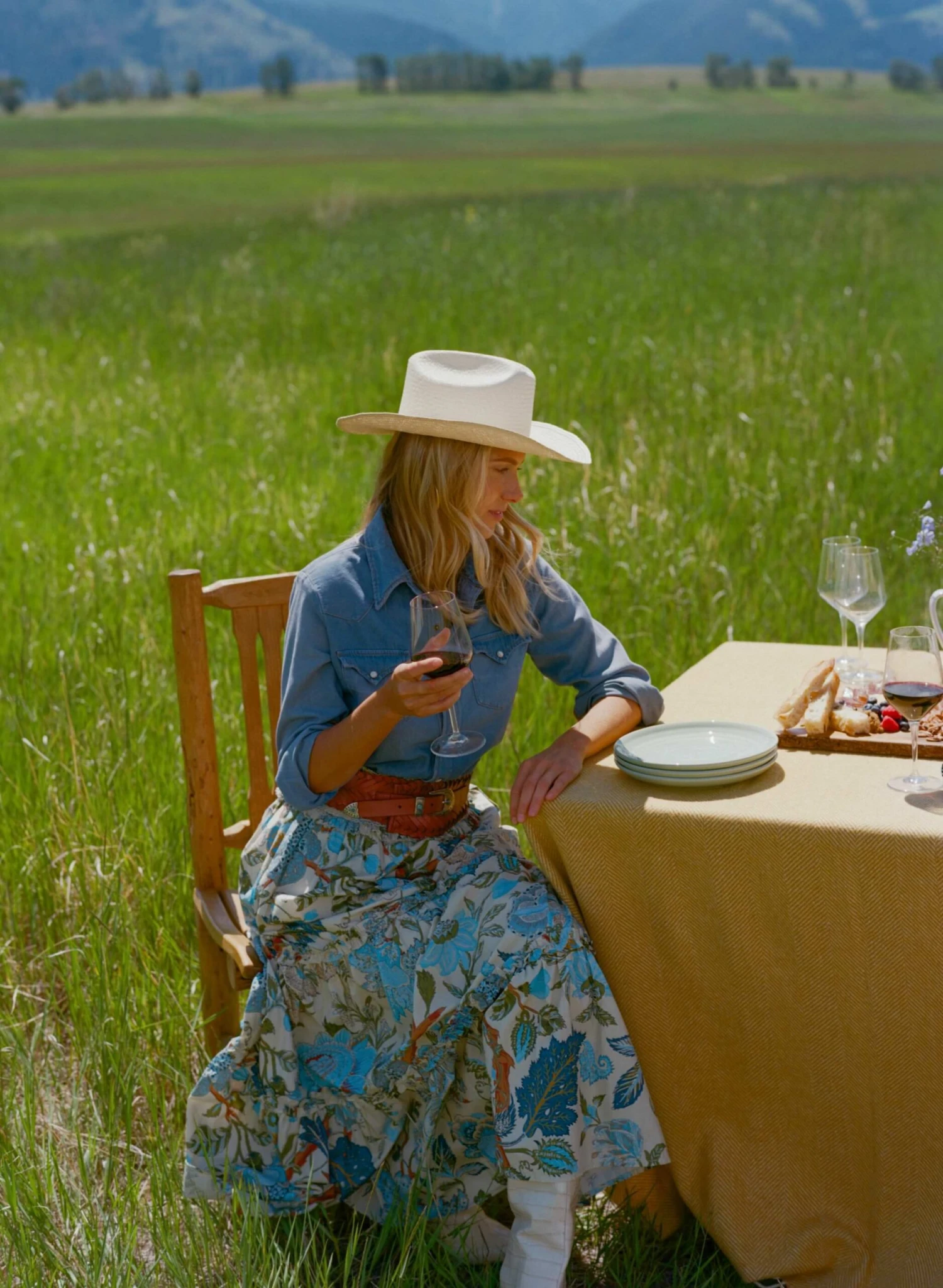 Sun In The Center Hat 6 Sun In The Center Hat - Image 6