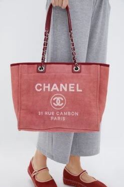 CHANEL Deauville MM Tote Bag 10 CHANEL Deauville MM Tote Bag -Loeffler Randall Store XiKLK0BdjTdB6rnJvfzCjMhmO1mAuseX 1
