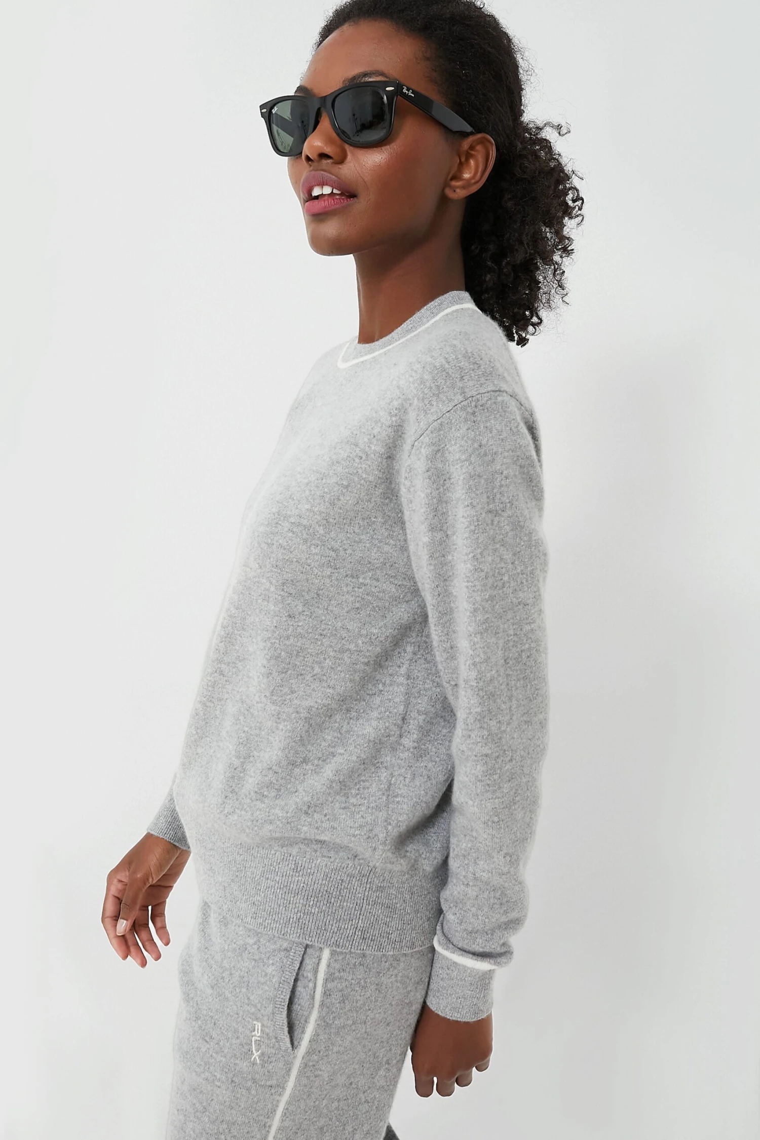 Long Sleeve Washable Cashmere Crewneck Sweater 3 Long Sleeve Washable Cashmere Crewneck Sweater - Image 3