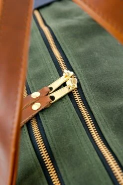 Hunter Green Waxed Canvas Heritage Weekender Duffel 13 Hunter Green Waxed Canvas Heritage Weekender Duffel -Loeffler Randall Store aru7zedLciEpJWn6anA25un60wWvGAtE 1