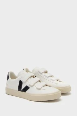 Veja Extra White Black Recife Sneakers 8 Veja Extra White Black Recife Sneakers -Loeffler Randall Store cwAP9DEd4n1ybpoPOYPFpUlKz75FJl89 1