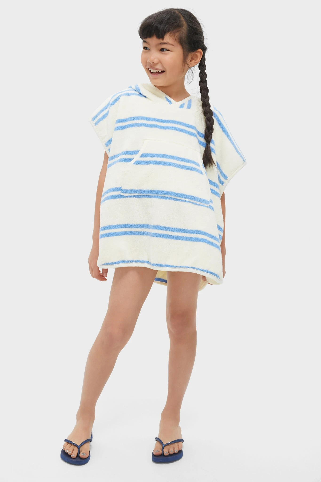 SunnyLife Kids Sid The Seagull Hooded Towel 4 SunnyLife Kids Sid The Seagull Hooded Towel - Image 4