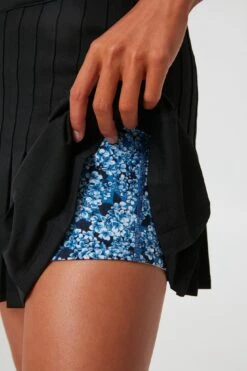 Black And Hydrangea 15 Inch Williams Tennis Skirt 13 Black And Hydrangea 15 Inch Williams Tennis Skirt -Loeffler Randall Store hbksTjoLyaKLqrSgQmcjHrw4Nam2JMSi 1