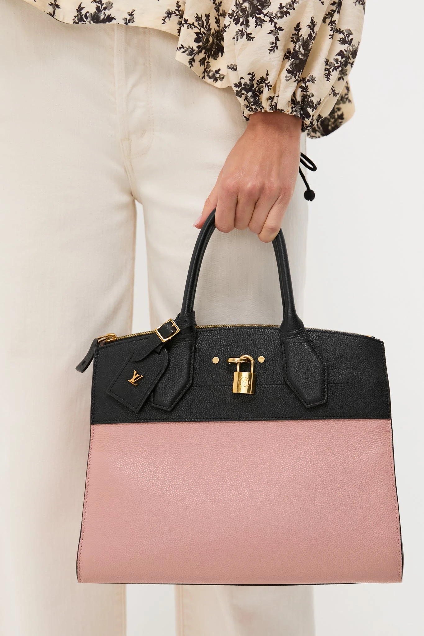 Louis Vuitton Magnolia Pink And Black Pebbled Calf Leather City Steamer MM 3 Louis Vuitton Magnolia Pink And Black Pebbled Calf Leather City Steamer MM - Image 3