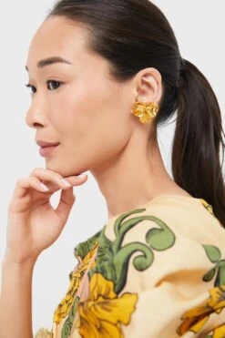 Gold Pansy Earrings -Loeffler Randall Store mFR5RbxvbtOndlVXdpOC0SshM88Mjukw 1
