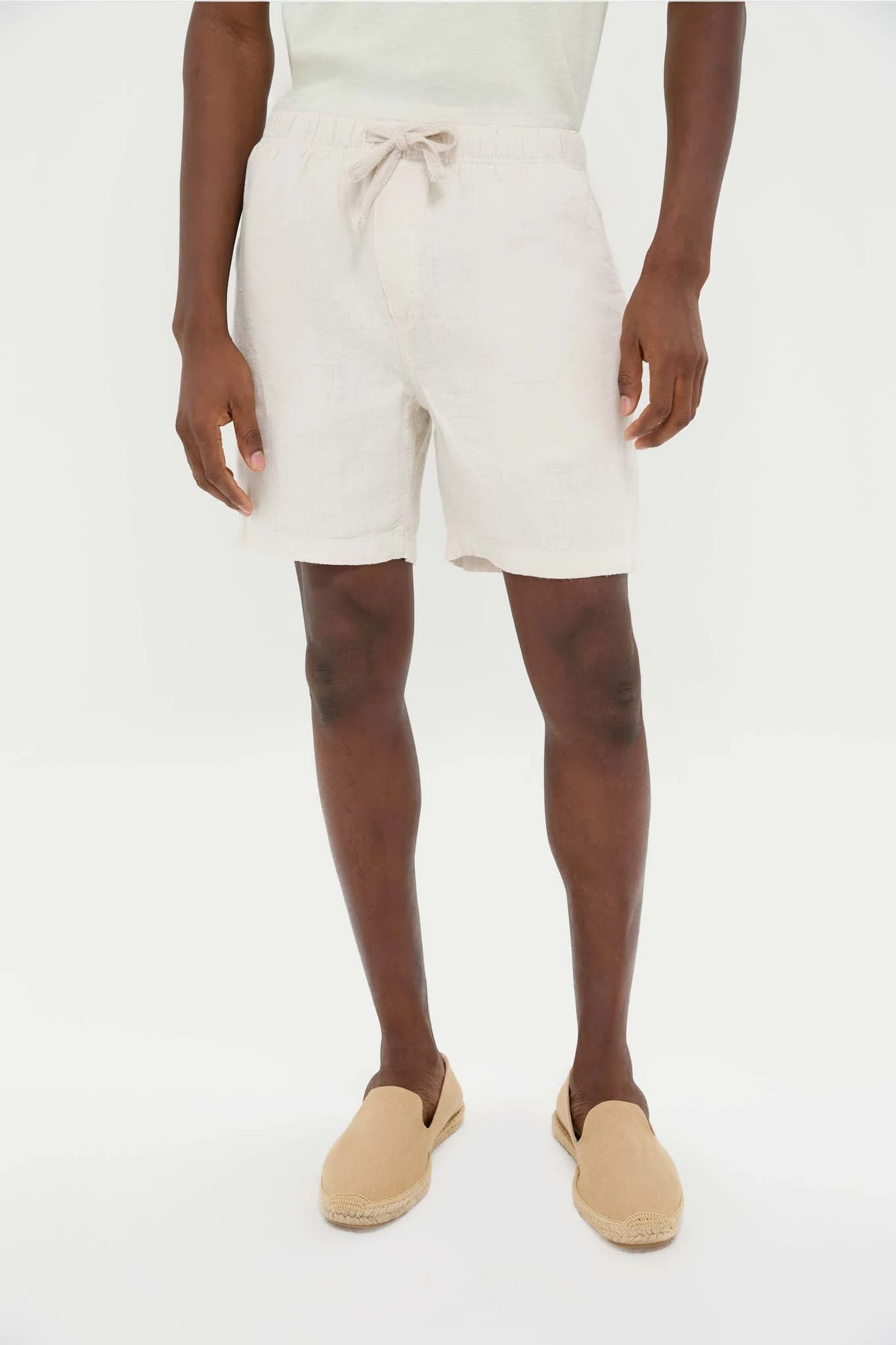 Weathered Sand Essential Linen Short 1 Weathered Sand Essential Linen Short