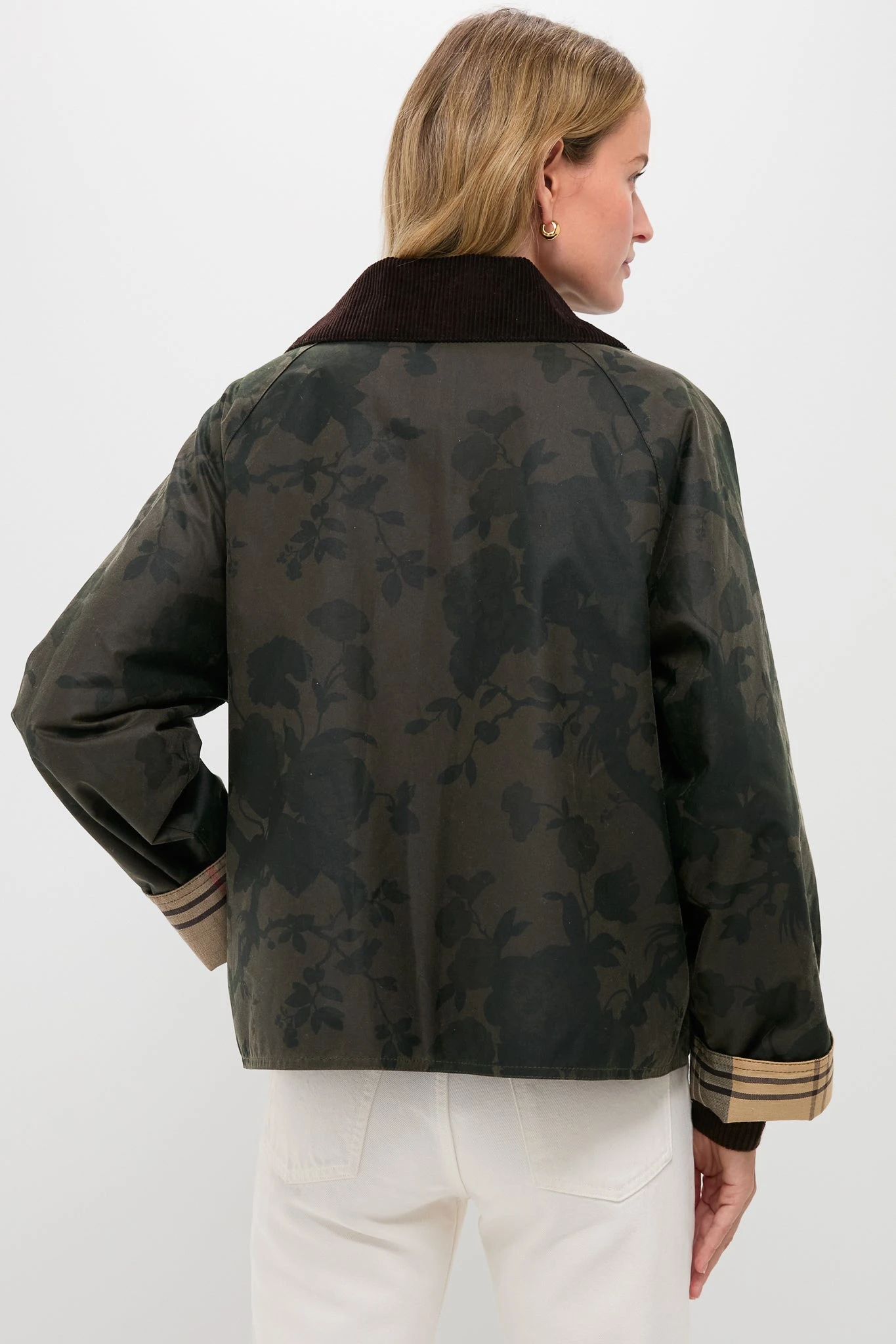 Archive Olive Barbour X Tuckernuck Beverly Wax Jacket 6 Archive Olive Barbour X Tuckernuck Beverly Wax Jacket - Image 6
