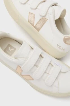 Veja Extra White Platine Recife Logo Sneakers -Loeffler Randall Store pyiDCwpwvoj3lCh4uDgiHNmVL9VliNv1 1