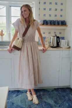 Tan Natural Raffia New York Bucket Bag -Loeffler Randall Store sjWPukmqp1WVrPZgWdZED3PB8zmKBEUc 1