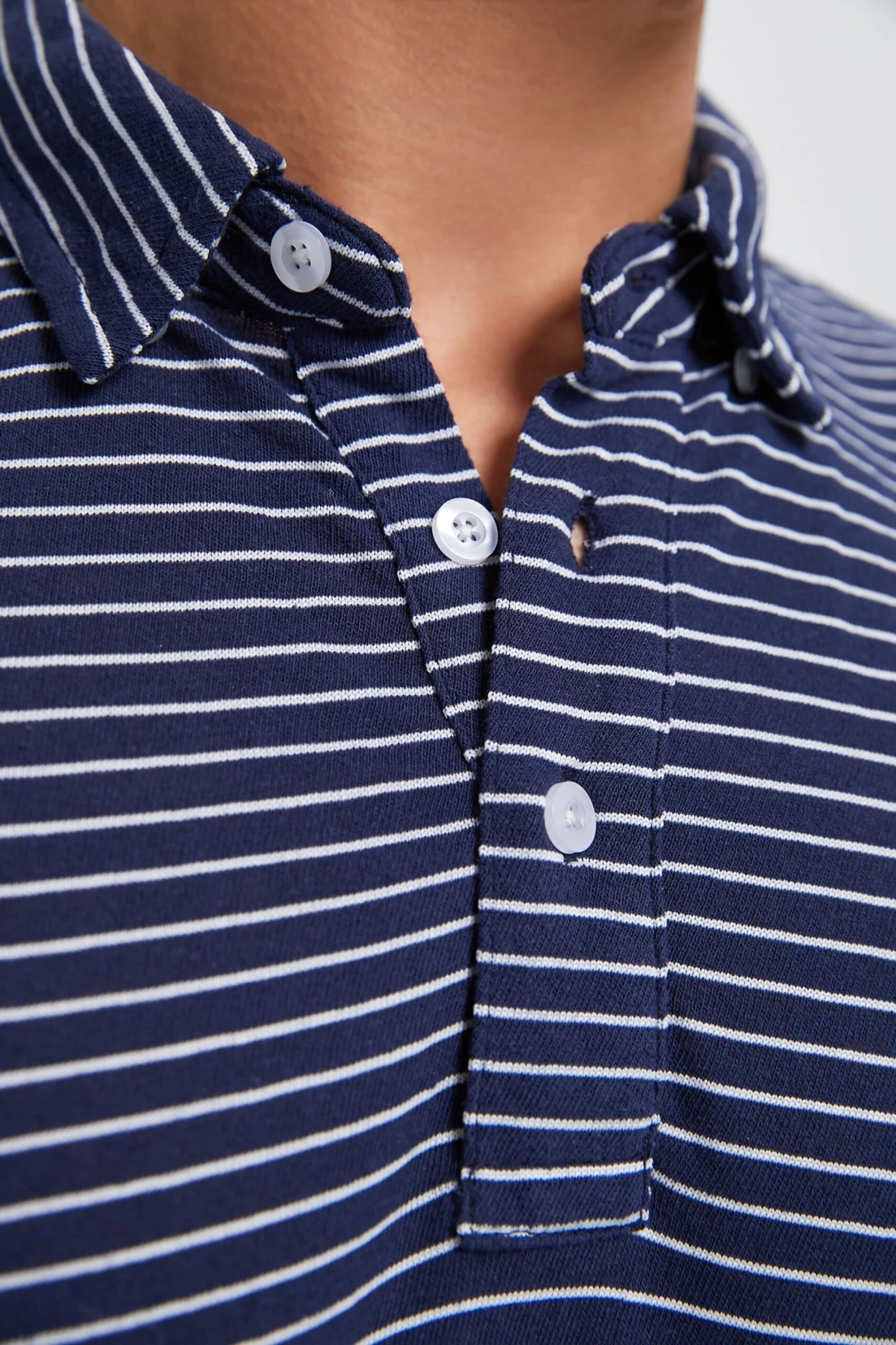 Striped Navy Stretch Linen Polo 5 Striped Navy Stretch Linen Polo - Image 5
